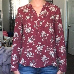 NWT FOREVER 21 Floral Quarter Button Top | S